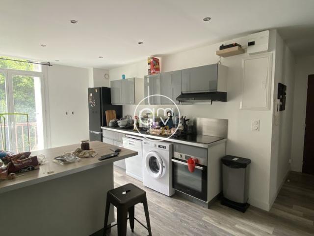 Location Appartement 1 pièce 12m² TOULON 83000