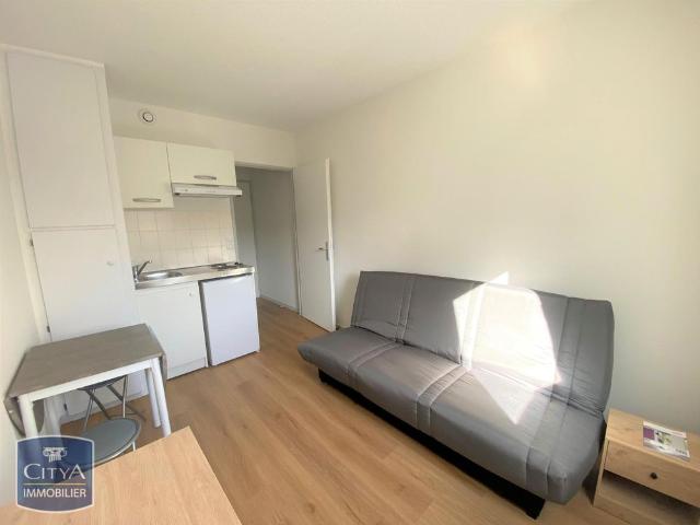Location Appartement 1 pièce 12m² TOURS 37200
