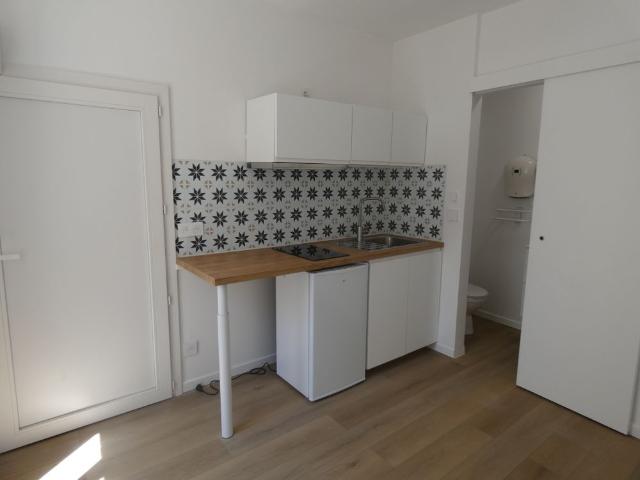 Location Appartement 1 pièce 12m² BEAUNE 21200