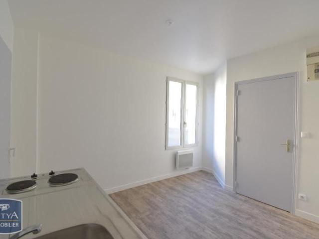 Location Appartement 1 pièce 12m² LE MANS 72000