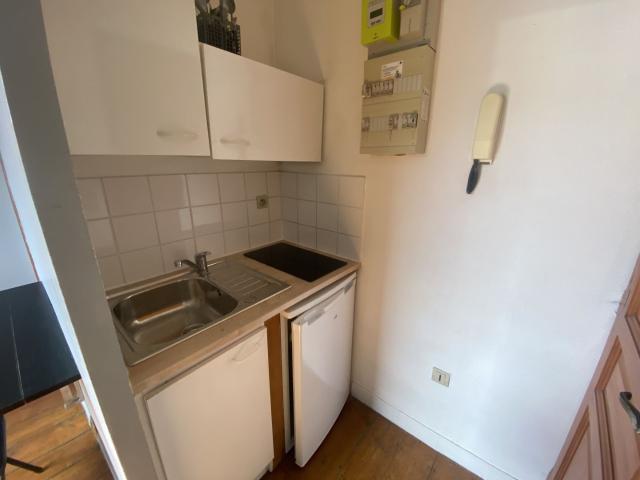 Location Appartement 1 pièce 12m² LILLE 59000