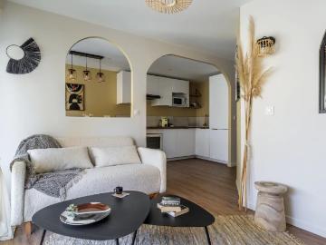 Appartement à louer à Beau Rivage - Balcon