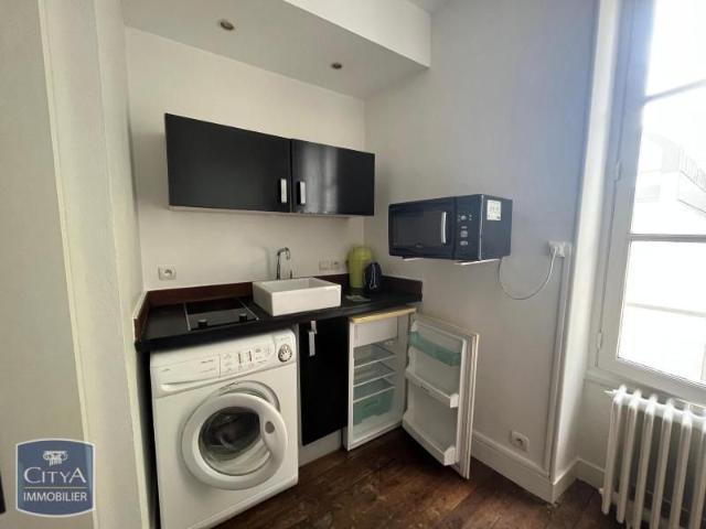 Location Appartement 1 pièce 12m² POITIERS 86000