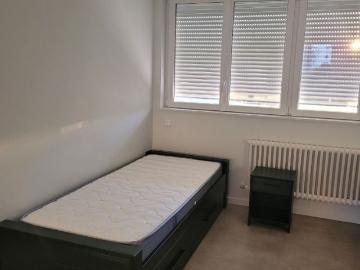 Location Appartement 1 pièce 12m² RONCHIN 59790