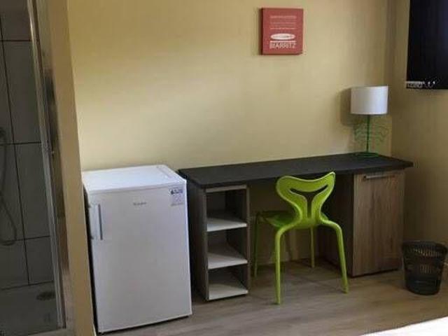 Location Appartement 1 pièce 13 m2 Talence
