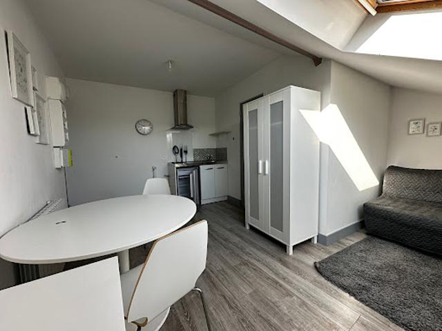 Location Appartement 1 pièce 13.55 m2 Reims