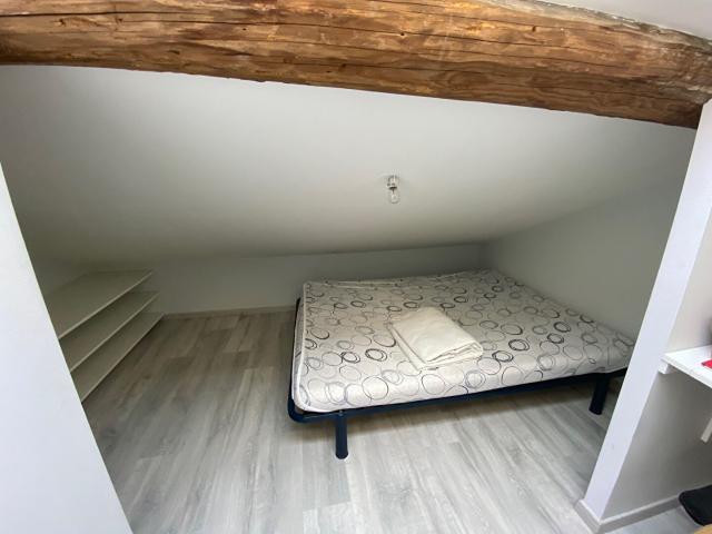 Location appartement 1 pièce, 13.91m², Bourg en Bresse