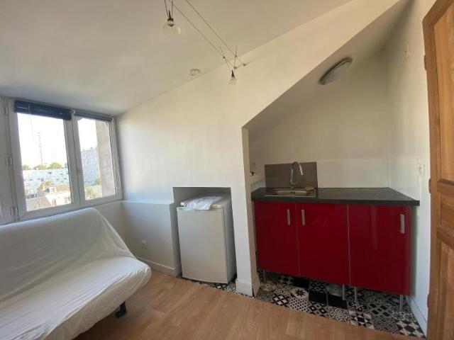 Location Appartement 1 pièce 13m² TOURS 37000