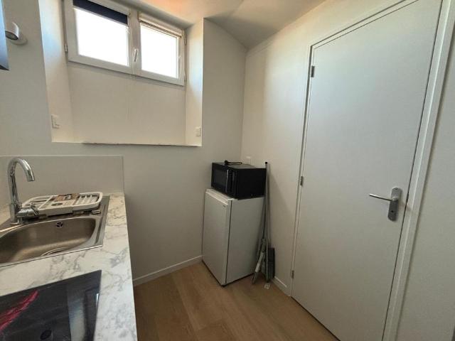 Location Appartement 1 pièce 13m² VALENCE 26000
