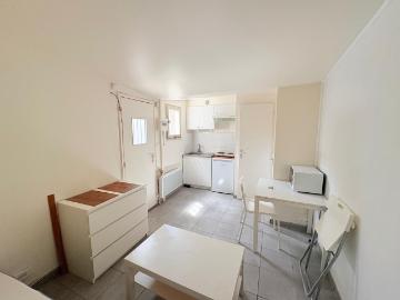 Location Appartement 1 pièce 13m² BORDEAUX 33800