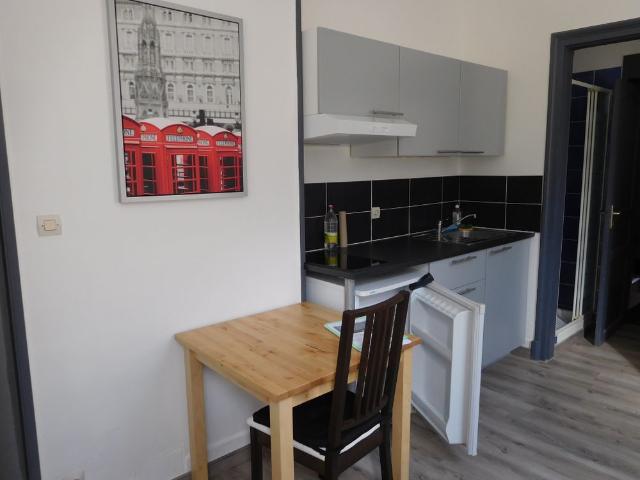 Location Appartement 1 pièce 13m² CAMBRAI 59400