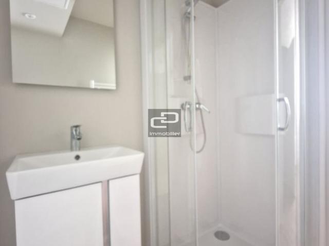 Location Appartement 1 pièce 13m² COUZON AU MONT D OR 69270