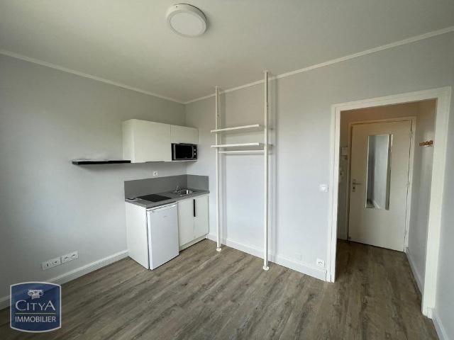 Location Appartement 1 pièce 13m² DARDILLY 69570