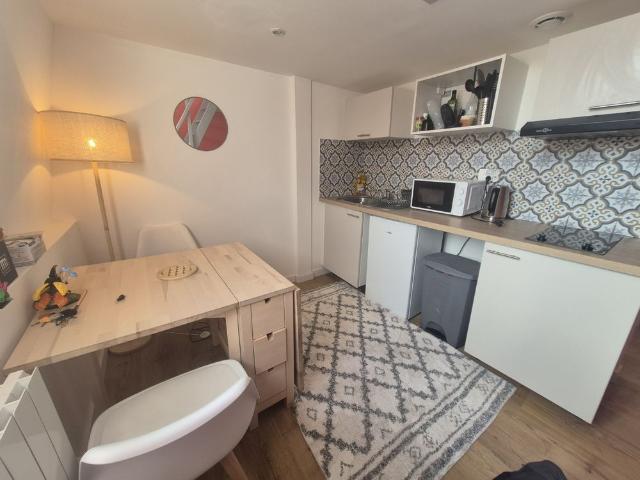 Location Appartement 1 pièce 13m² LAMBERSART 59130
