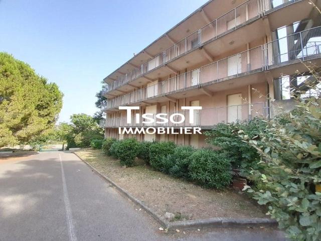 Location Appartement 1 pièce 13m² NIMES 30900