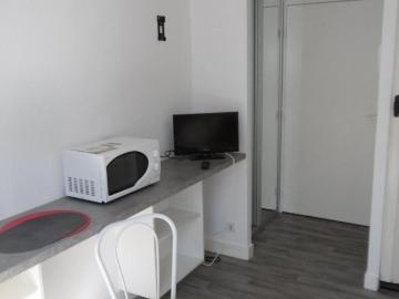 Location Appartement 1 pièce 13m² POITIERS 86000