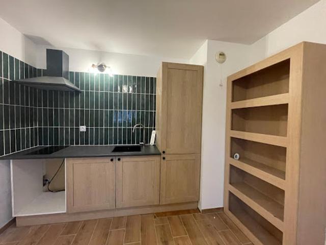 Location Appartement 1 pièce 24 m2 Etrechy