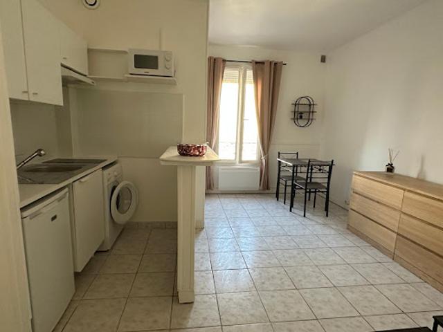 Location Appartement 1 pièce 24 m2 Gagny
