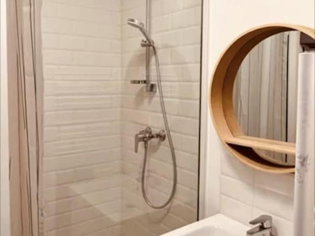 Location Appartement 1 pièce 24 m2 Sète