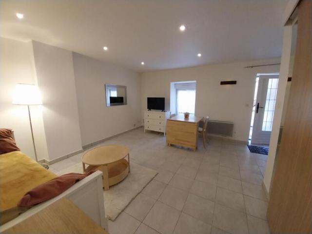 location appartement 1 pièce 24 m² orleans: t1 de 24 m² | 13991 durand montouché