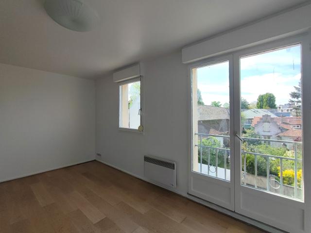 Location appartement 1 pièce, 24.00m², Marly le Roi