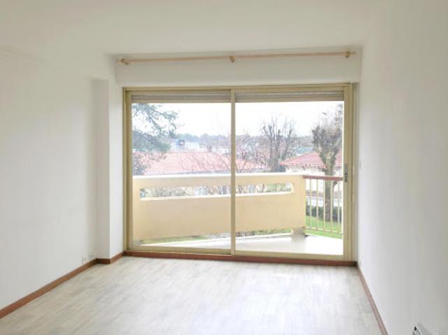 Location Appartement 1 pièce 24.29 m2 Gradignan