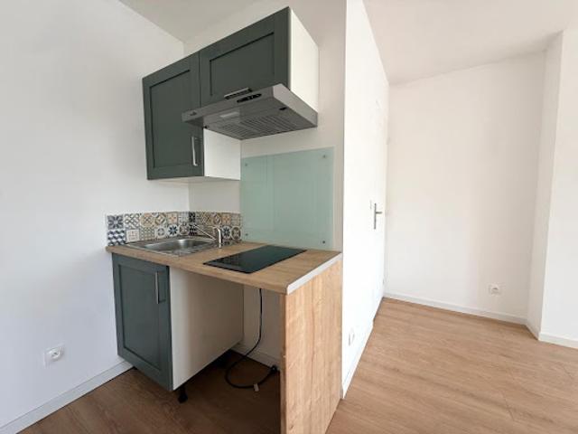 Location Appartement 1 pièce 24.23 m2 Armentieres