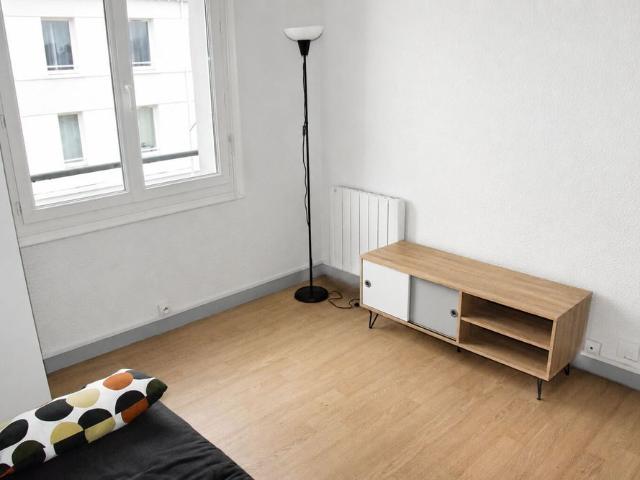 Location appartement 1 pièce, 24.46m², Saint Nazaire