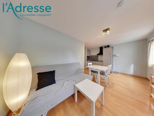 Location appartement 1 pièce, 24.67m², Champs sur Marne