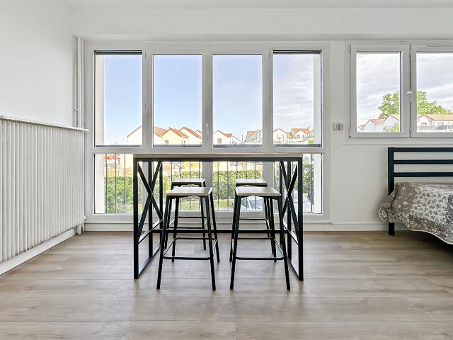 Location appartement 1 pièce, 24.68m², Chambourcy