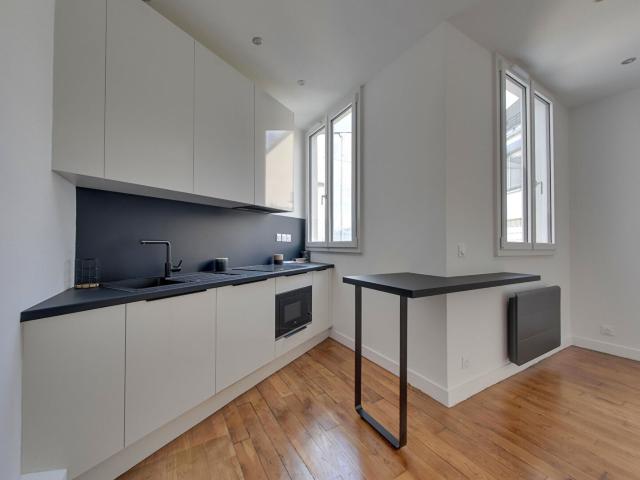 Location appartement 1 pièce, 24.83m², Paris 17