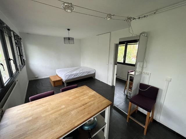 Location Appartement 1 pièce 24m²