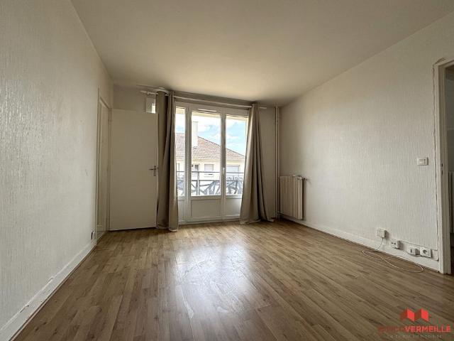 Location Appartement 1 pièce 24m²