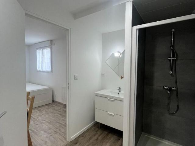 Location Appartement 1 pièce 24m²