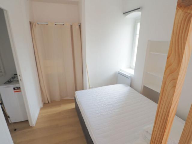 Location Appartement 1 pièce 24m²
