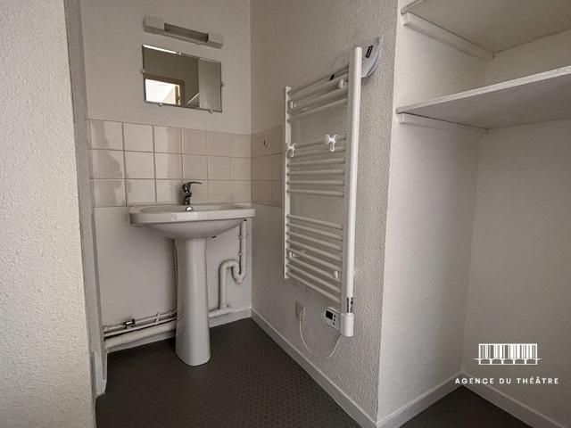 Location Appartement 1 pièce 24m²