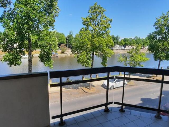 Location Appartement 1 pièce 24m²