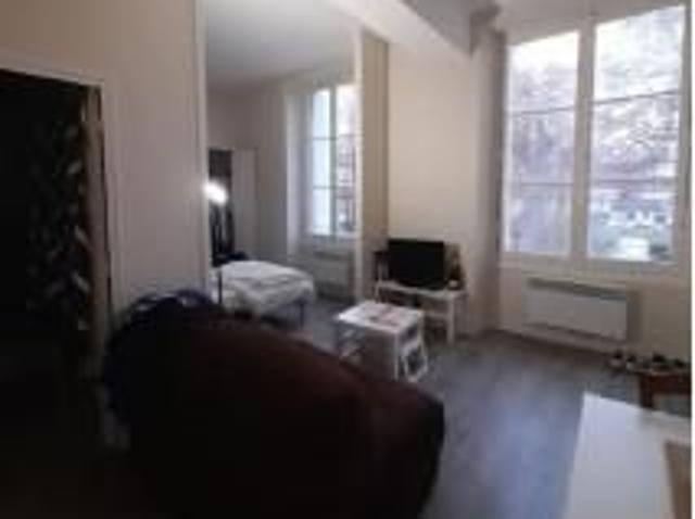 Location Appartement 1 pièce 24m² TALENCE 33400