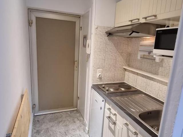 Location Appartement 1 pièce 24m² VENCE 06140