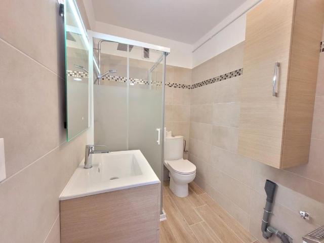 Location Appartement 1 pièce 24m² ANTIBES 06600