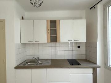 Location Appartement 1 pièce 24m² AUBAGNE 13400