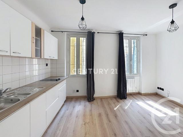 Location Appartement 1 pièce 24m² AUBAGNE 13400