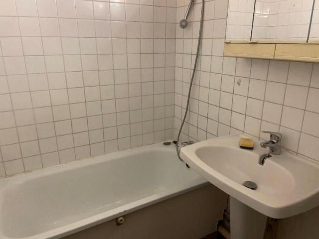 Location Appartement 1 pièce 24m² BORDEAUX 33000