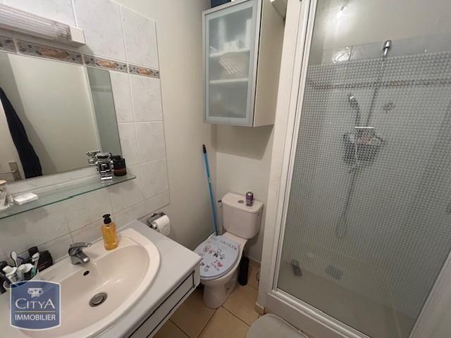 Location Appartement 1 pièce 24m² BOURGES 18000