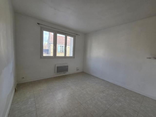 Location Appartement 1 pièce 24m² BRETIGNY SUR ORGE 91220