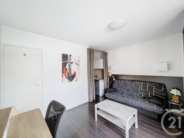 Location Appartement 1 pièce 24m² CLERMONT FERRAND 63000