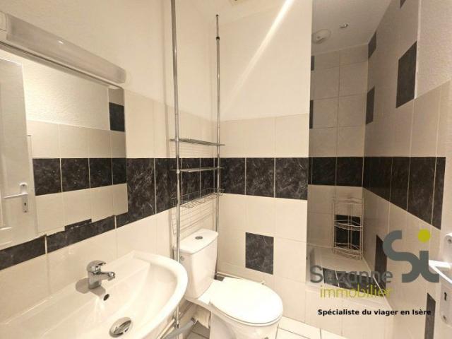 Location Appartement 1 pièce 24m² GRENOBLE 38000