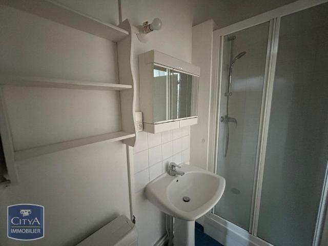 Location Appartement 1 pièce 24m² LILLE 59000