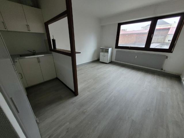 Location Appartement 1 pièce 24m² LILLE 59800