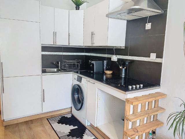 Location Appartement 1 pièce 24m² MOUGINS 06250